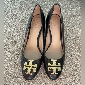 Tory Burch black leather pumps, Authentic Tory sexy comfortable heels pumps 5.5M